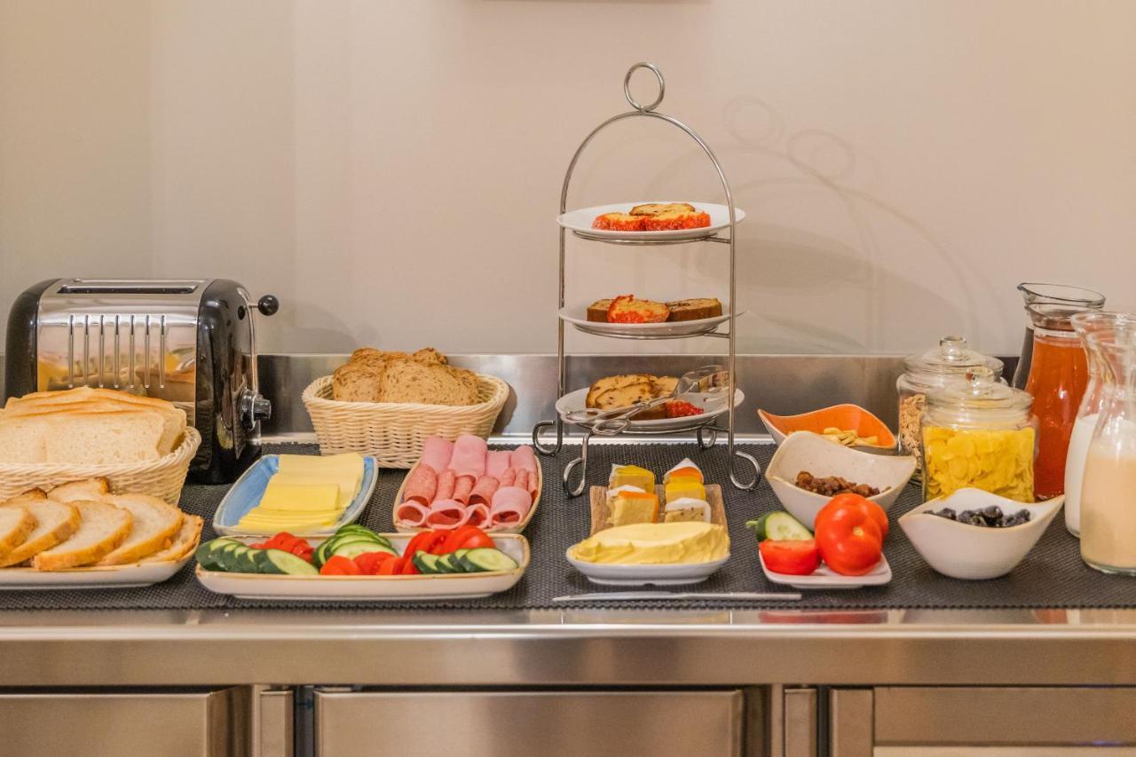 Belle Boutique Hotel Sliema Bagian luar foto